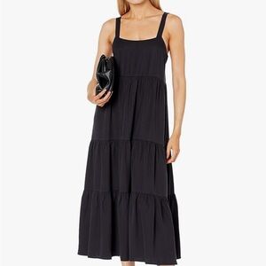 Chic Black Sleeveless Maxi Dress
